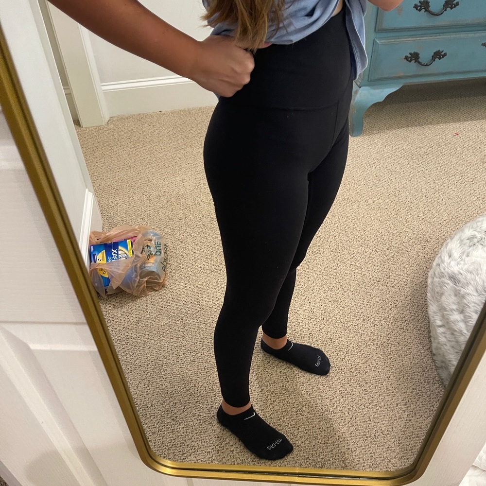 Lululemon Black Align Legging Size 4 28”